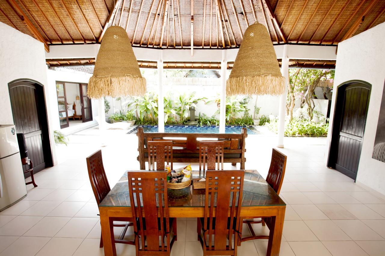 Singgah Villas Seminyak ภายนอก รูปภาพ